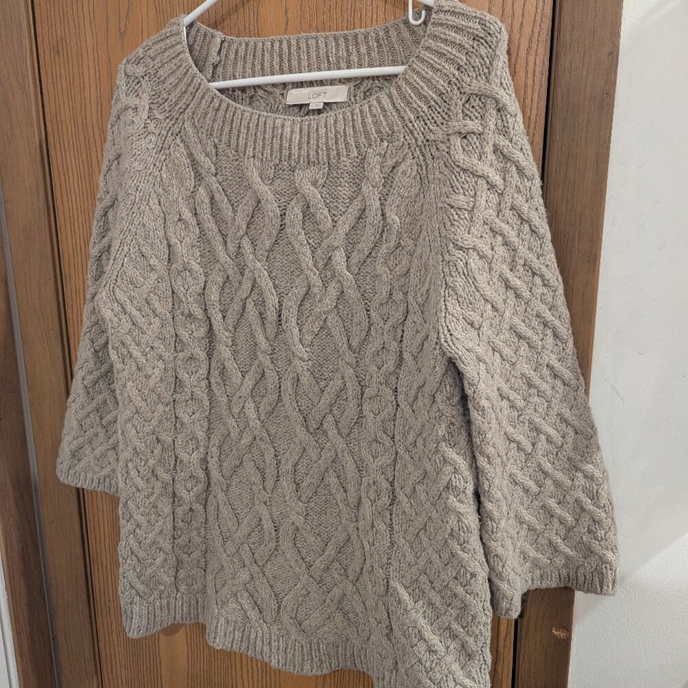 Loft Cable Knit Cream‎ Sweater Cozy Comfort-Large